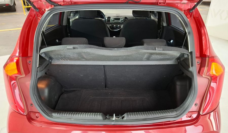 Kia Picanto 1.2 EX MT Hatchback 2013