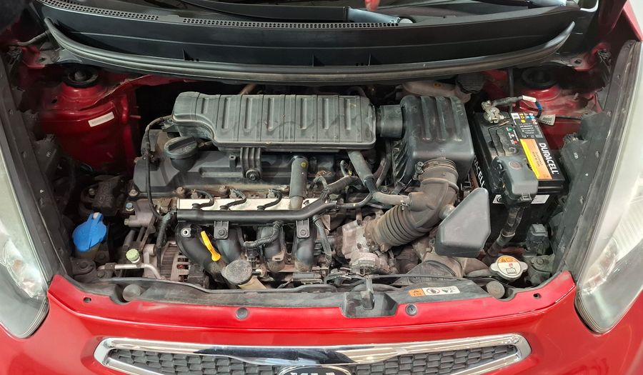 Kia Picanto 1.2 EX MT Hatchback 2013