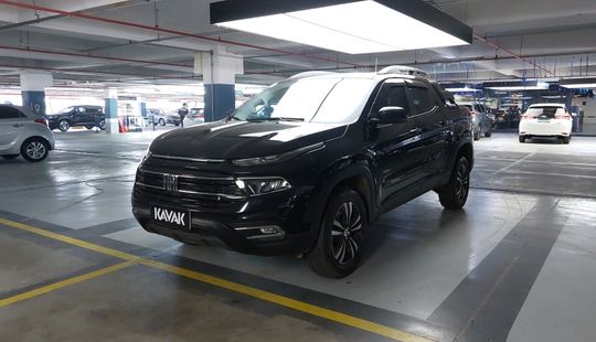 Fiat • Toro