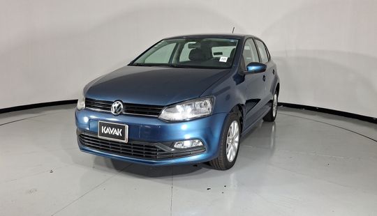 Volkswagen • Polo