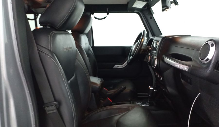 Jeep Wrangler 3.6 JK UNLIMITED SAHARA 4X4 ATX Suv 2018