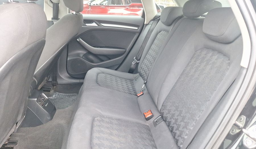 Audi A3 1.2 TFSI S TRONIC SPORTBACK Hatchback 2015