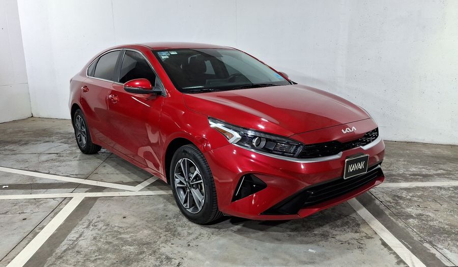 Kia Forte 2.0 EX IVT Sedan 2022
