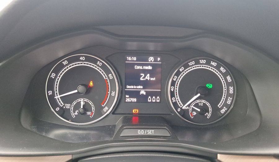Skoda Kamiq 1.5 TSI AUTO STYLE Suv 2024