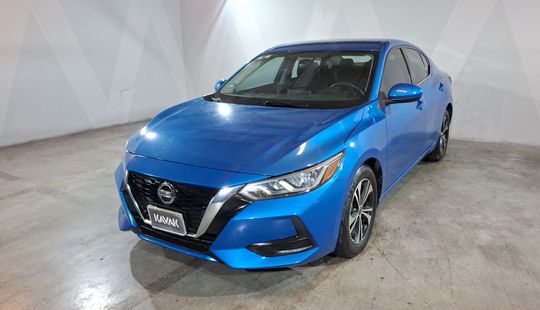 Nissan • Sentra