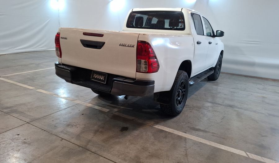 Toyota Hilux 2.7 DOBLE CABINA SR (D-CAB MID) Pickup 2019