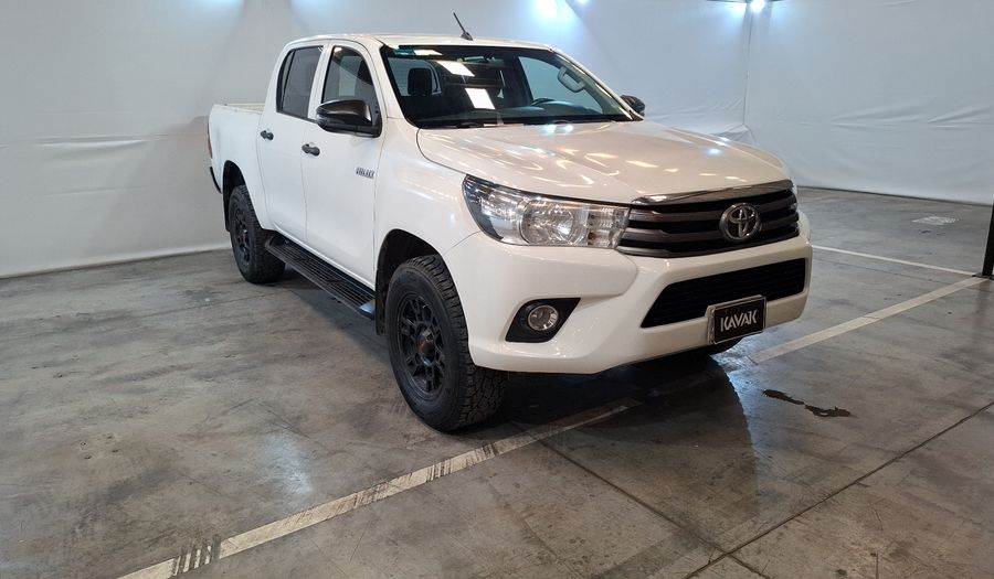 Toyota Hilux 2.7 DOBLE CABINA SR (D-CAB MID) Pickup 2019