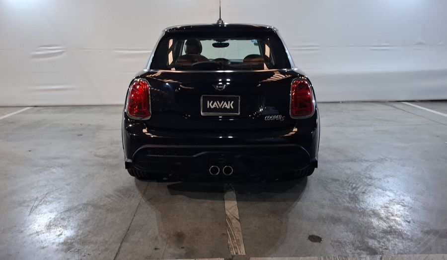 Mini Cooper S 2.0 COOPER CLASSIC DCT Hatchback 2022