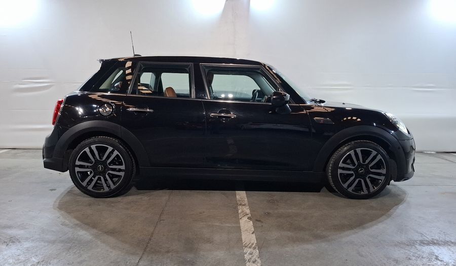 Mini Cooper S 2.0 COOPER CLASSIC DCT Hatchback 2022
