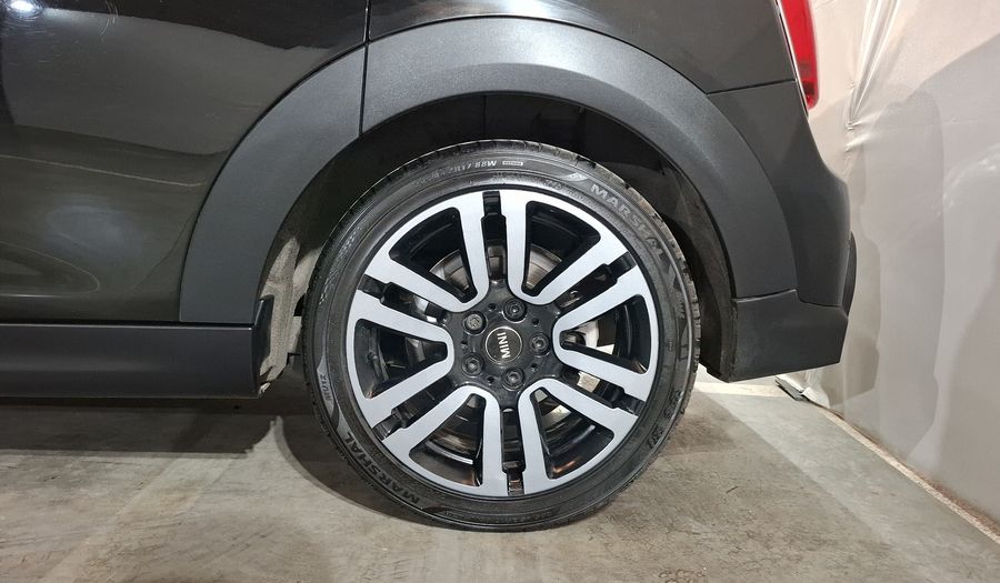Mini Cooper S 2.0 COOPER CLASSIC DCT Hatchback 2022