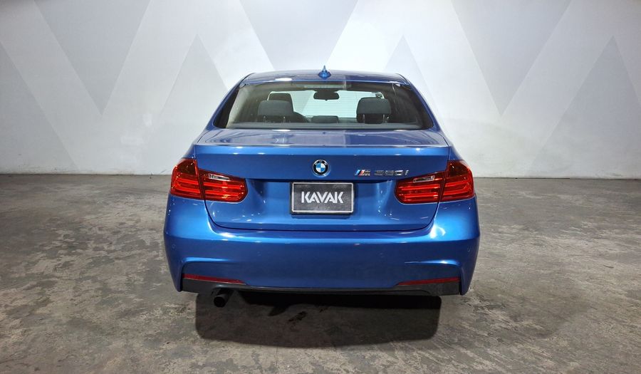 Bmw Serie 3 2.0 320IA M SPORT Sedan 2015