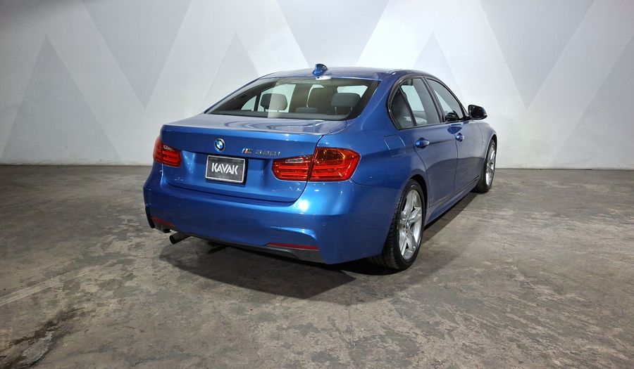 Bmw Serie 3 2.0 320IA M SPORT Sedan 2015