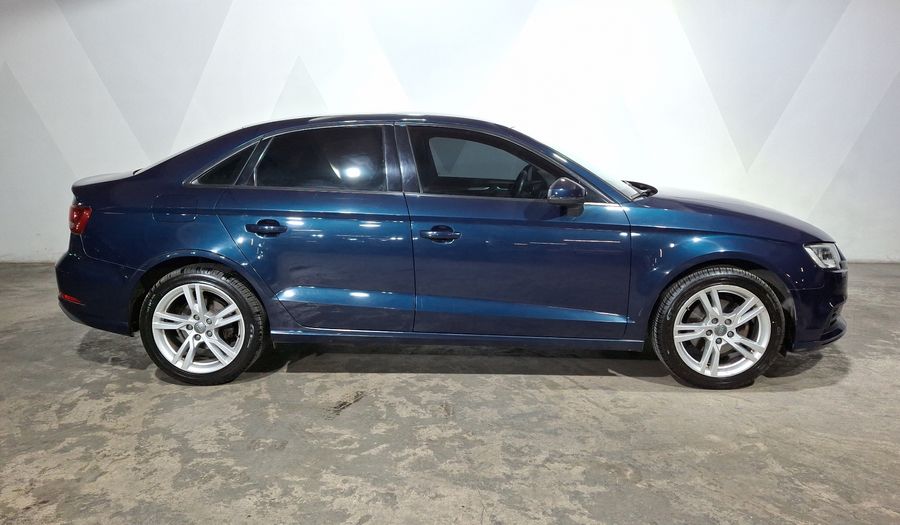 Audi A3 1.4 35 TFSI DYNAMIC DCT Sedan 2020