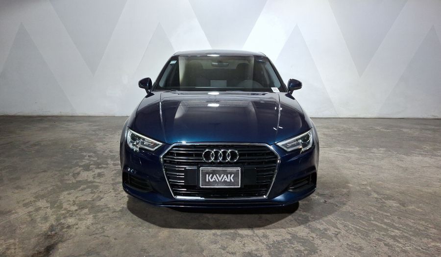Audi A3 1.4 35 TFSI DYNAMIC DCT Sedan 2020