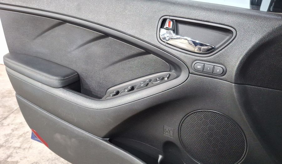 Kia Forte 2.0 SX AT Sedan 2017