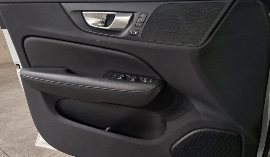 Volvo S60 2.0 B4 MHEV PLUS AUTO Sedan 2023
