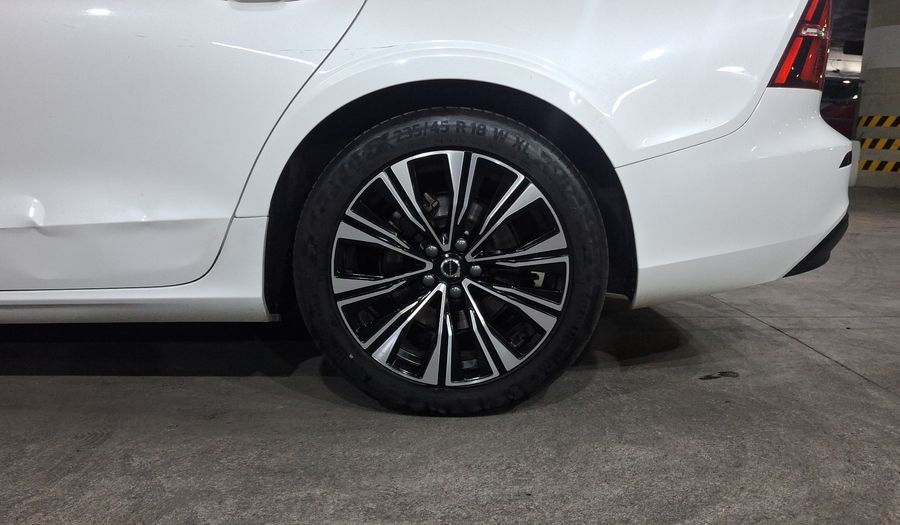 Volvo S60 2.0 B4 MHEV PLUS AUTO Sedan 2023