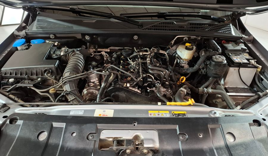 Volkswagen Amarok 2.0 TDI TRENDLINE G2 4X2 MY25 Pickup 2024