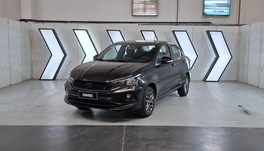 Fiat • Cronos