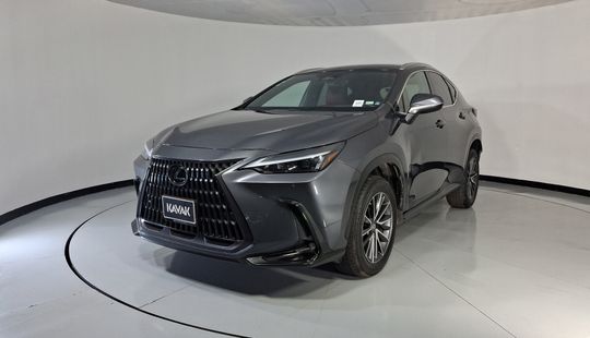 Lexus • NX