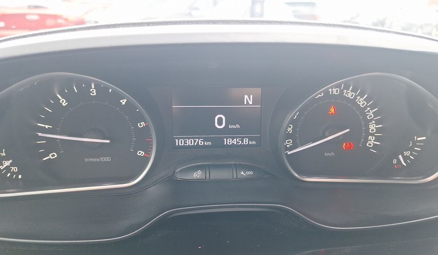 Peugeot 208 1.6 E-HDI 92 MSQ6 ALLURE PACK Hatchback 2016