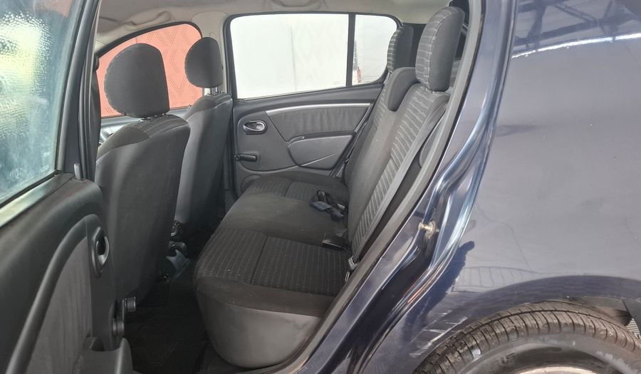 Renault Sandero 1.6 16V PH2 CONFORT Hatchback 2011