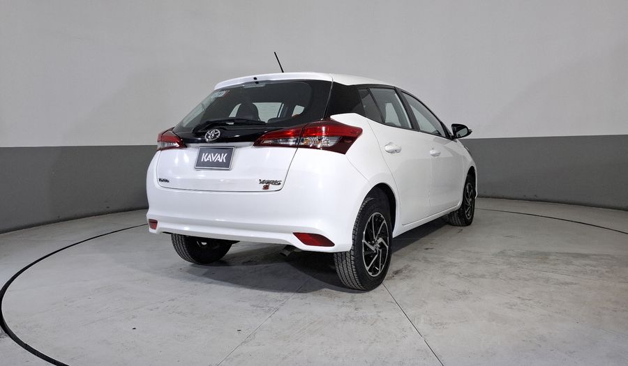Toyota Yaris 1.5 S Hatchback 2022