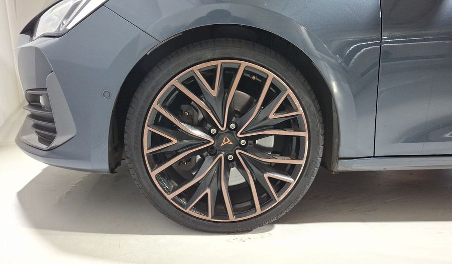Cupra Leon 2.0 300HP DCT Hatchback 2024