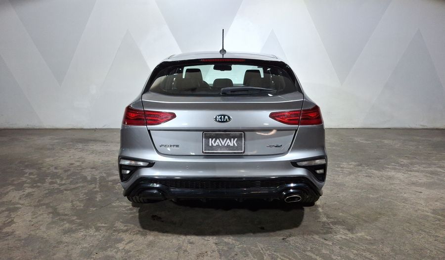 Kia Forte 2.0 GT LINE IVT Hatchback 2021