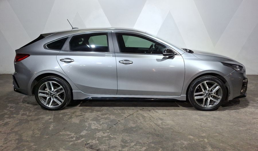 Kia Forte 2.0 GT LINE IVT Hatchback 2021