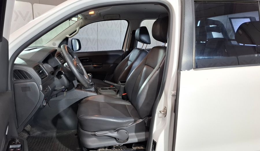 Volkswagen Amarok 2.0 TDI 140CV TRENDLINE 4X2 Pickup 2019