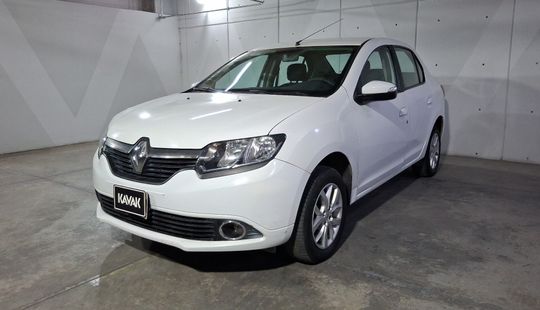 Renault • Logan