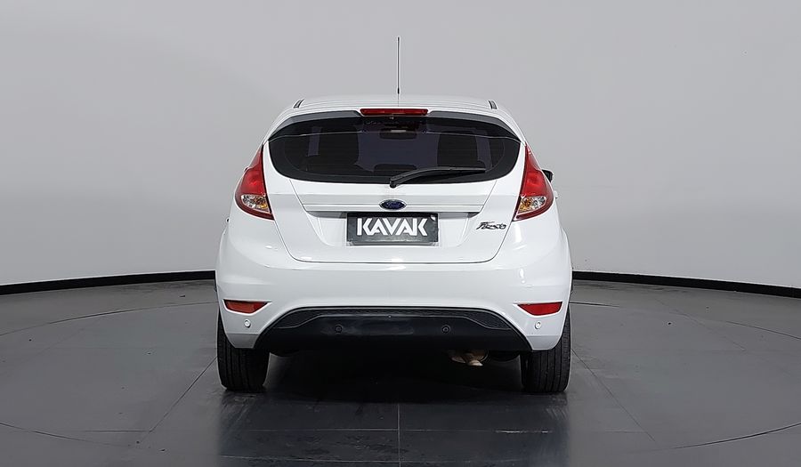 Ford Fiesta 1.6 SEL AT Hatchback 2018