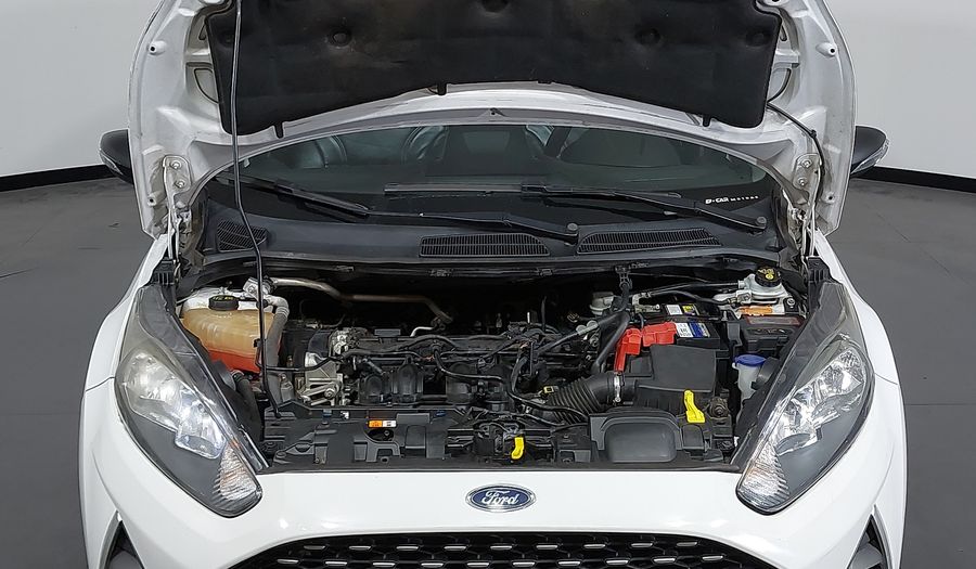 Ford Fiesta 1.6 SEL AT Hatchback 2018