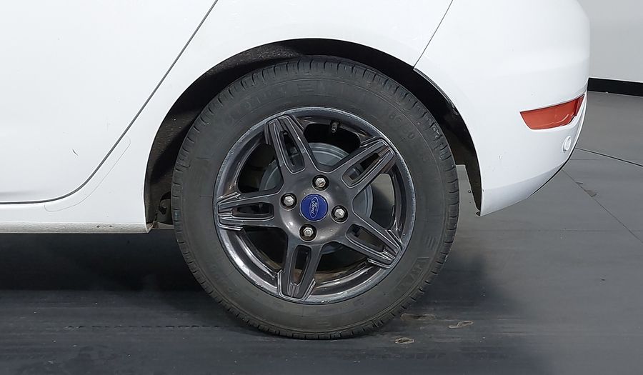 Ford Fiesta 1.6 SEL AT Hatchback 2018