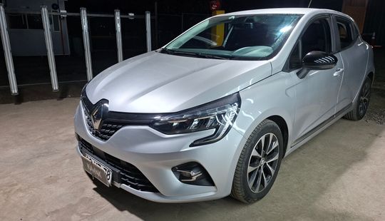 Renault • Clio