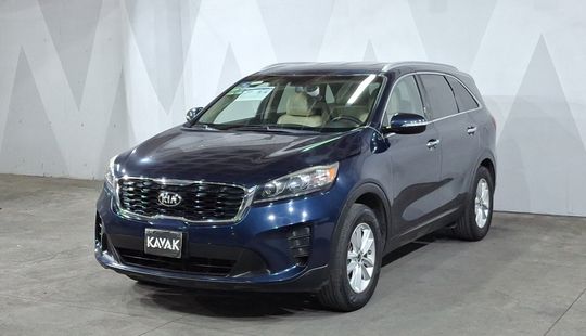 Kia • Sorento