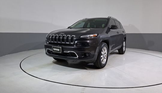 Jeep • Cherokee