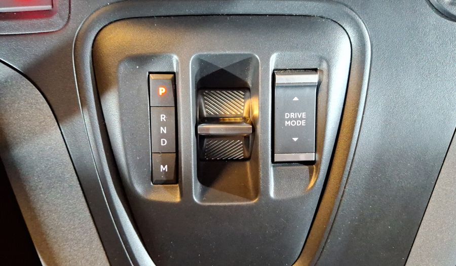 Peugeot Rifter 1.2 PURETECH ALLURE PACK FL AUTO Minivan 2025