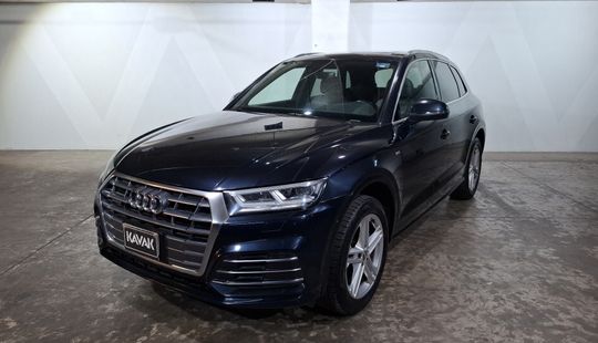 Audi • Q5