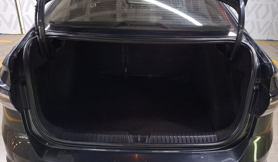 Volkswagen Virtus 1.0 HIGHLINE AUTO Sedan 2024