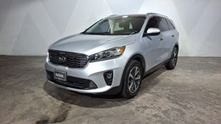 Kia • Sorento