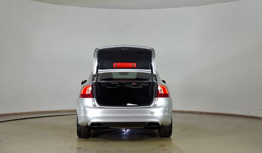 Volvo S60 2.0 D2 COMFORT POWERSHIFT Sedan 2018
