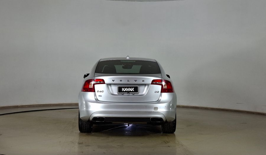 Volvo S60 2.0 D2 COMFORT POWERSHIFT Sedan 2018