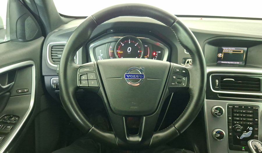 Volvo S60 2.0 D2 COMFORT POWERSHIFT Sedan 2018