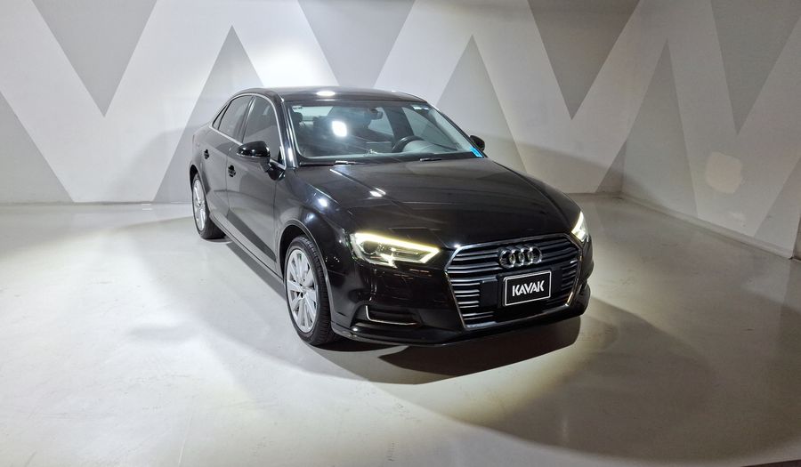 Audi A3 1.4 SELECT DCT Sedan 2018