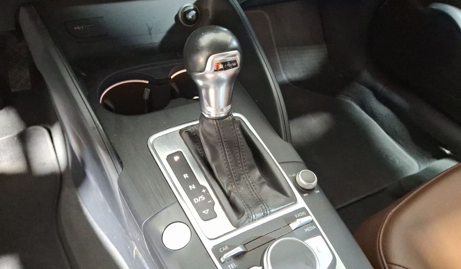 Audi A3 1.4 SELECT DCT Sedan 2018