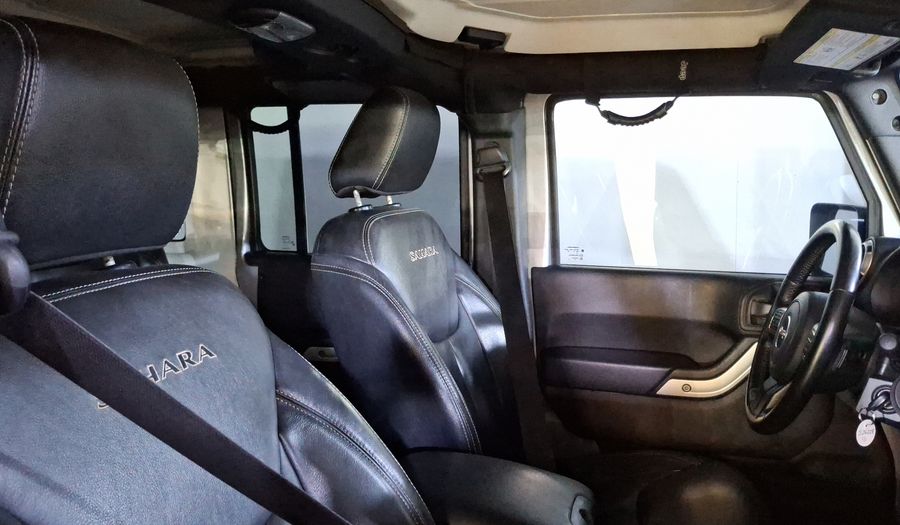 Jeep Wrangler 3.6 UNLIMITED SAHARA 4X4 ATX Suv 2017