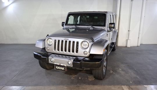 Jeep • Wrangler