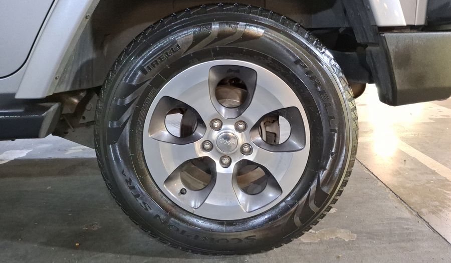 Jeep Wrangler 3.6 UNLIMITED SAHARA 4X4 ATX Suv 2017